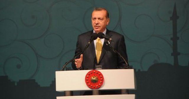 Cumhurbaşkanı Erdoğan sporcu ve sanatçılarla iftar yaptı