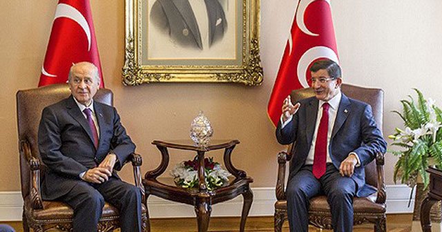 Davutoğlu-Bahçeli görüşmesi 1 saat 45 dakika sürdü