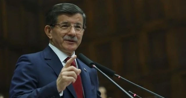 Davutoğlu, Srebrenitsa&#039;da yaşadığı o olayı anlattı