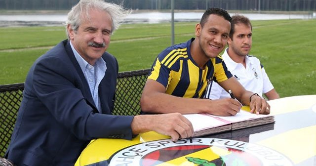 De Souza, Fenerbahçe’ye imzayı attı