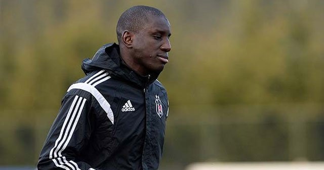 Demba Ba'dan Eto'o'ya transfer uyarısı