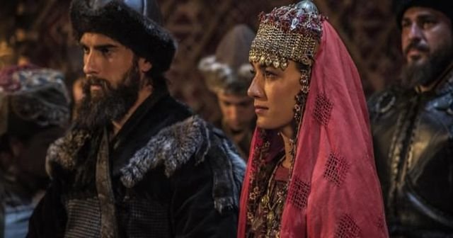 Diriliş Ertuğrul&#039;da beklenmedik ayrılık