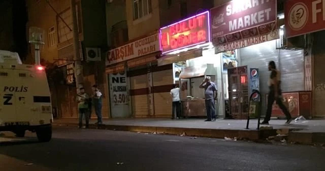 Diyarbakır'da bomba patladı, 2 yaralı