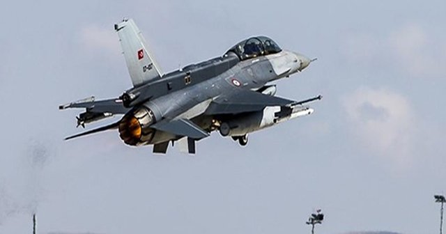 F-16'lar Kuzey Irak'taki PKK hedeflerini vuruyor