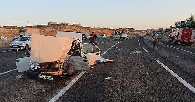 Gaziantep'te feci kaza, 1 ölü, 10 yaralı