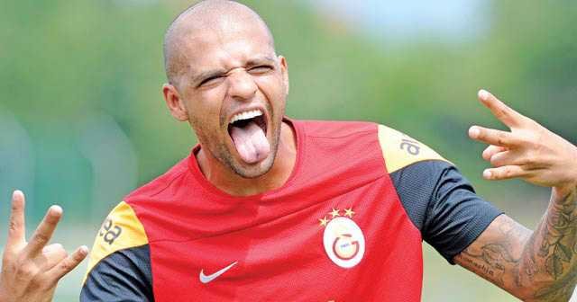 Hamza Hamzaoğlu'ndan Felipe Melo'ya rest