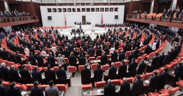 HDP ve MHP'nin üçer bakanlığı olacak!