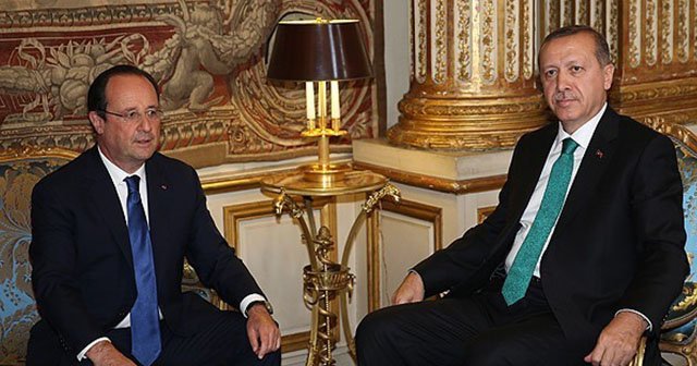 Hollande&#039;dan Erdoğan&#039;a teşekkür