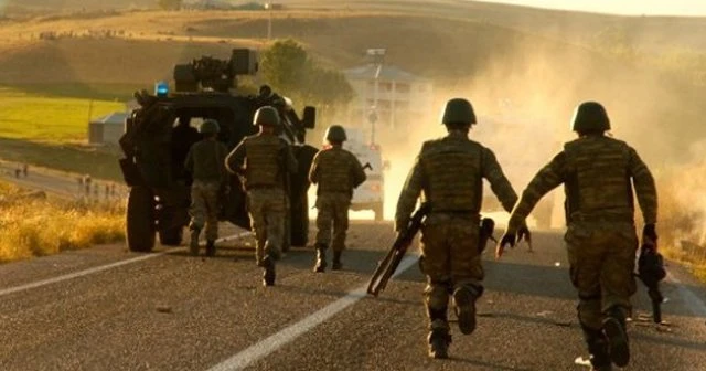Iğdır'da askere ateş açıldı