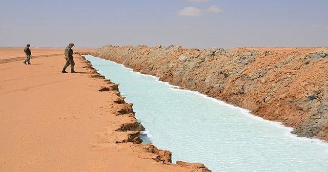 Libya'dan Tunus'a 'duvar' tepkisi