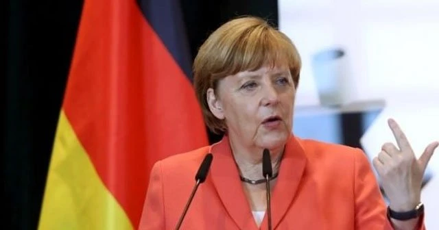 Merkel, &#039;Arnavutluk&#039;un yanındayız&#039;