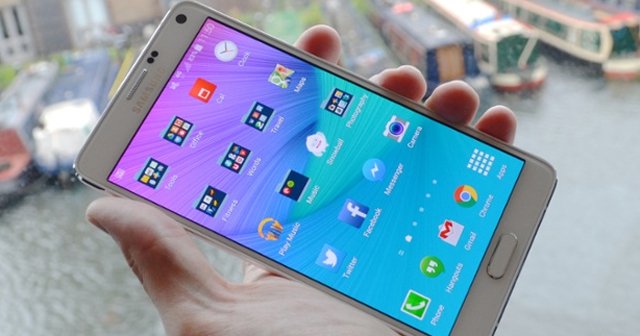 Samsung Galaxy Note 5, 4 GB RAM ile Gelecek