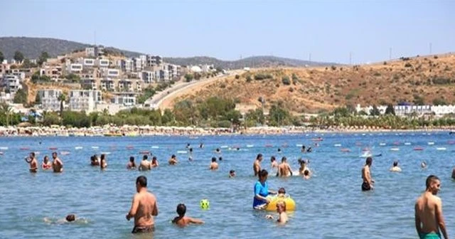 Sıcak hava sahilleri doldurdu
