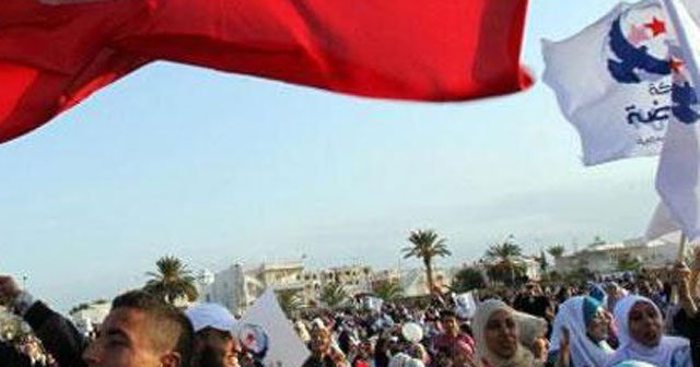 Tunus&#039;ta olağanüstü hal ilan edildi!