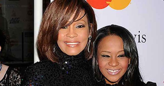 Ünlü şarkcısı Whitney Houston&#039;ın kızı hayatını kaybetti