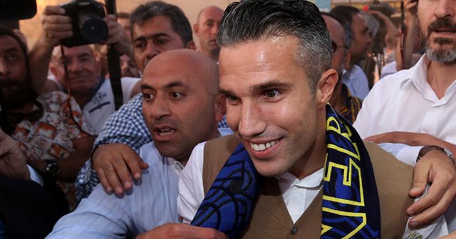 Van Persie, &#039;Şaşırtıcı ve büyüleyici&#039;