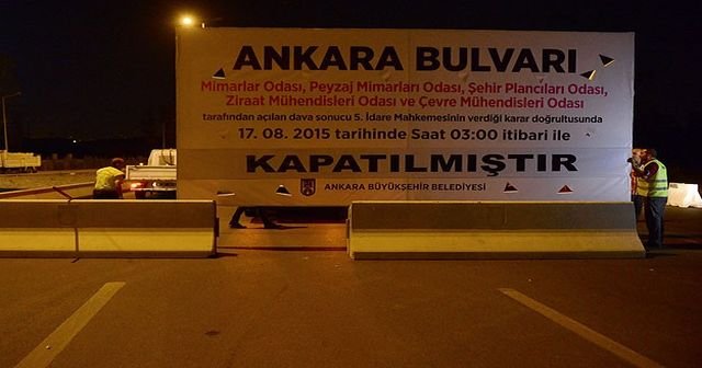 Ankara Bulvarı trafiğe kapatıldı