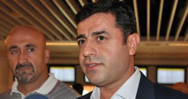 Demirtaş&#039;tan son çağrı! Yine askeri karıştırdı