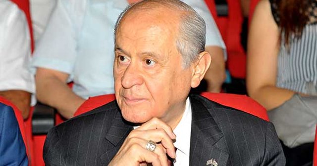 Devlet Bahçeli&#039;ye tam yetki