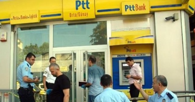 İstanbul&#039;da PTT şubesi soyuldu