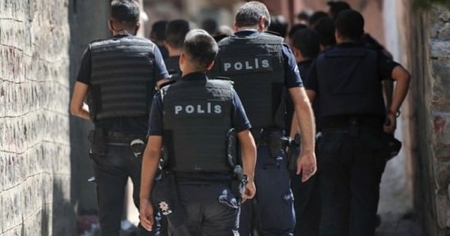 İstanbul&#039;da terör örgütü operasyonu, 2 gözaltı