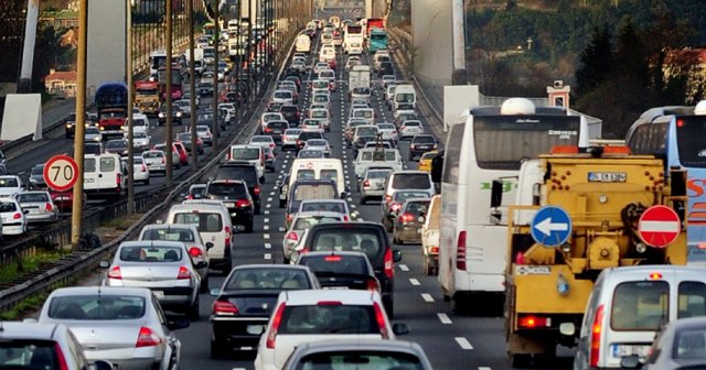 İstanbul&#039;da yarın bu yollar kapalı