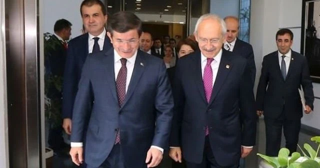 Koalisyon görüşmesi öncesi Davutoğlu'ndan sürpriz