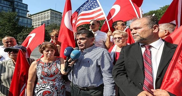 New York&#039;taki Türkler terörü lanetledi