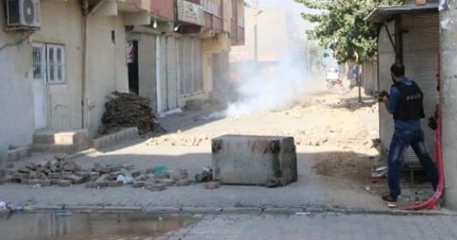 Nusaybin&#039;de polise ateş açıldı