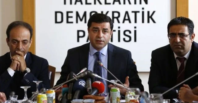 O toplantı iptal! Acil olarak Bürüksel'e gidiyor