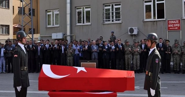 Şehit düşen köy korucusu için tören düzenlendi