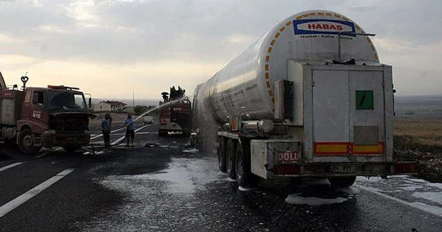 TIR şoförü, 'Askerimize bir şey olmadı, çok mutluyum'