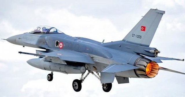 Türk jetleri bomba yağdırdı