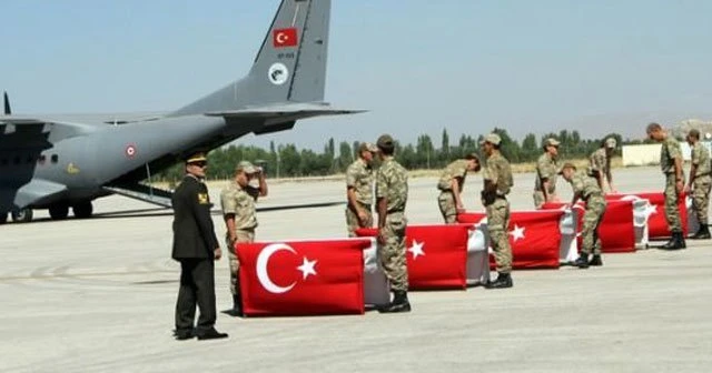 16 Dağlıca şehidi için Van'da tören