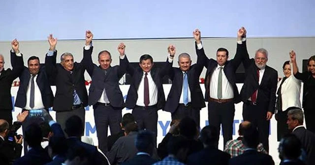 Aday tanıtım toplantısında bir tek Türkeş yoktu
