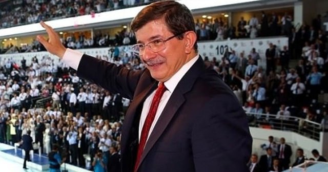 AK Parti&#039;den ‘Kritik iller’ için 30 miting