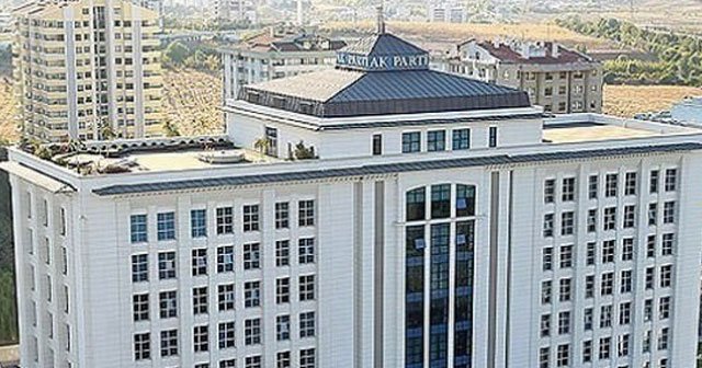 AK Parti MKYK toplantısı başladı