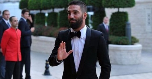 Arda Turan, İstanbul'a gelecek mi