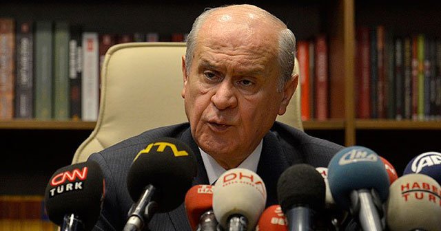 Bahçeli, &#039;PKK ile Kürt kökenli kardeşlerimizi bir görmek cinayettir&#039;