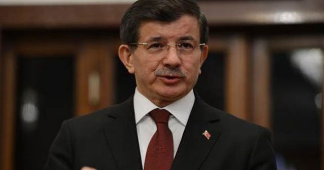 Başbakan Davutoğlu, &#039;3 dönem kuralını görüşüyoruz&#039;
