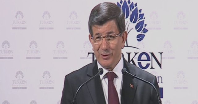 Başbakan Davutoğlu&#039;ndan önemli açıklamalar