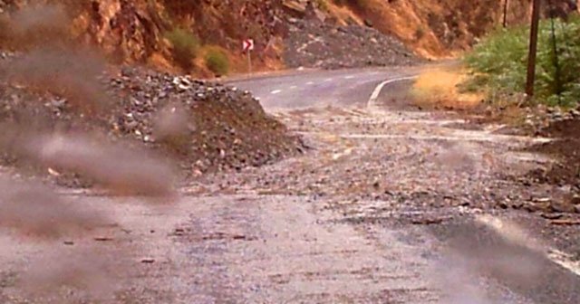 Bir tuzak da Hakkari-Çukurca karayoluna