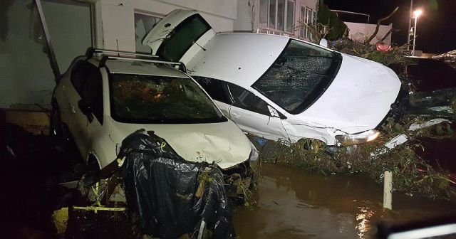 Bodrum&#039;da kuvvetli rüzgar ve sağanak yağış etkili oldu