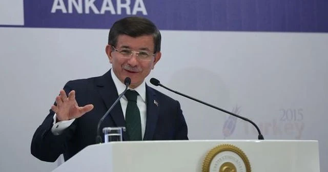 Davutoğlu, Iraklı Türkmen gençleri kabul etti