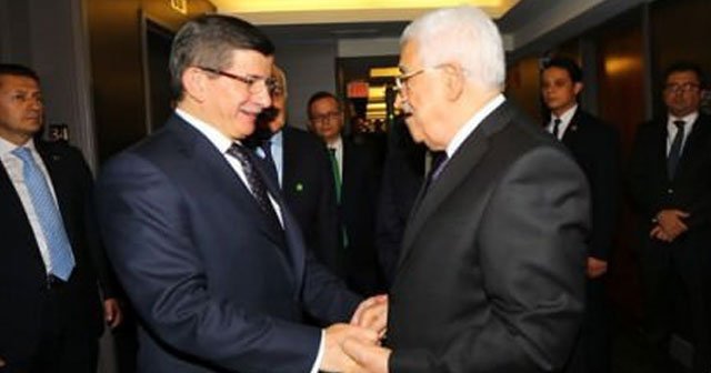 Davutoğlu, Mahmud Abbas’la bir araya geldi