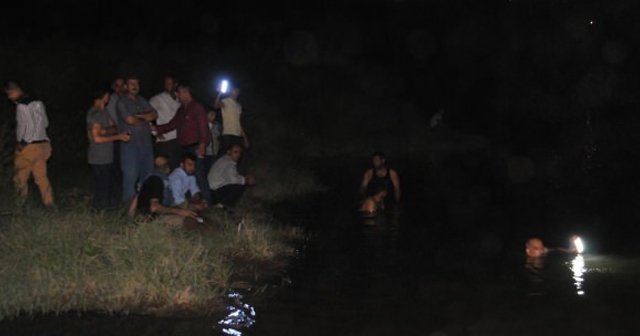 Dicle Nehri&#039;ne giren 4 çocuktan 3&#039;ü boğuldu, biri kayıp