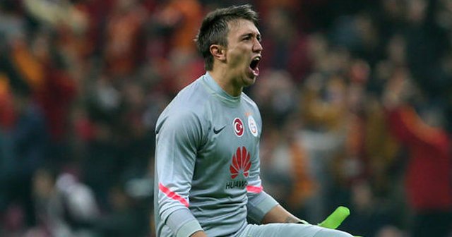 Galatasaray&#039;da Fernando Muslera&#039;nın çilesi