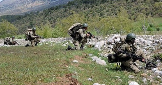 Hakkari&#039;de 6 PKK&#039;lı öldürüldü!