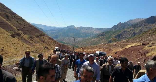 Köylüler PKK‘yı protesto etti