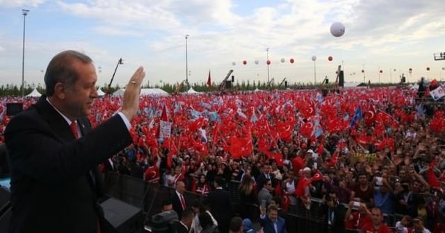 Milyonlar teröre karşı Yenikapı&#039;ya gidiyor